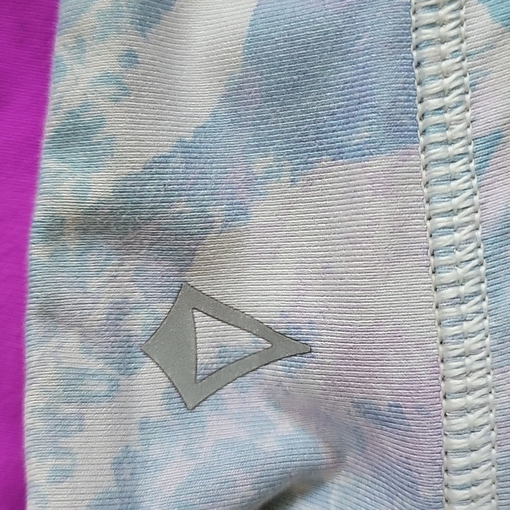 Ivivva Reversible Sports bra - Picture 3 of 5